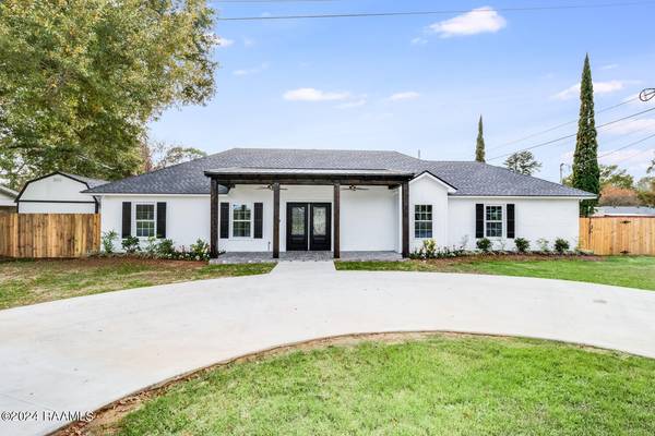 400 Alice, Lafayette, LA 70503