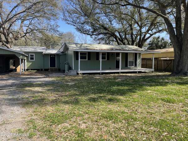 1277 Herman Dupuis, Breaux Bridge, LA 70517