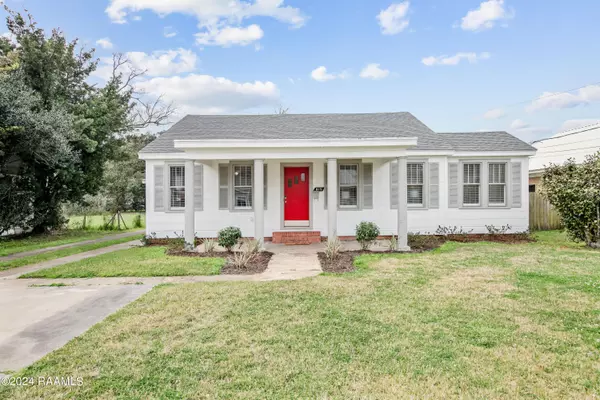 815 Saint Patrick, Lafayette, LA 70506