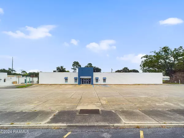 3123 1/2 Johnston, Lafayette, LA 70503