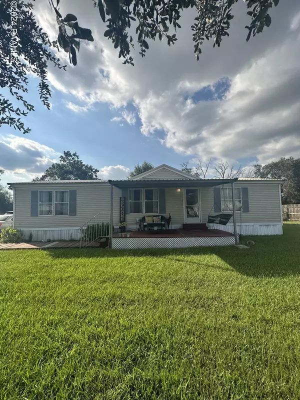 1035 Poydras, Breaux Bridge, LA 70517