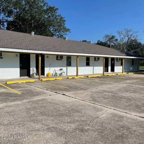 314 Deare, New Iberia, LA 70560