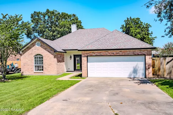 208 Longleaf, Broussard, LA 70518