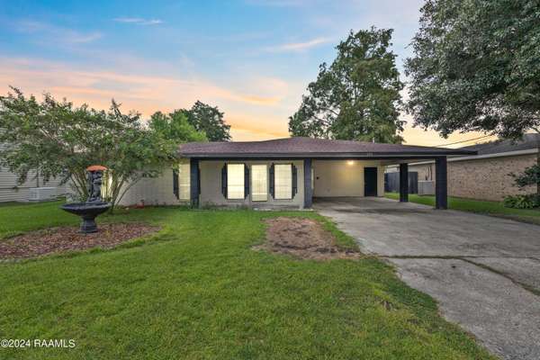 132 Alameda, New Iberia, LA 70563