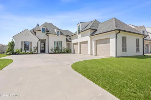 301 Mcarthur, Broussard, LA 70518