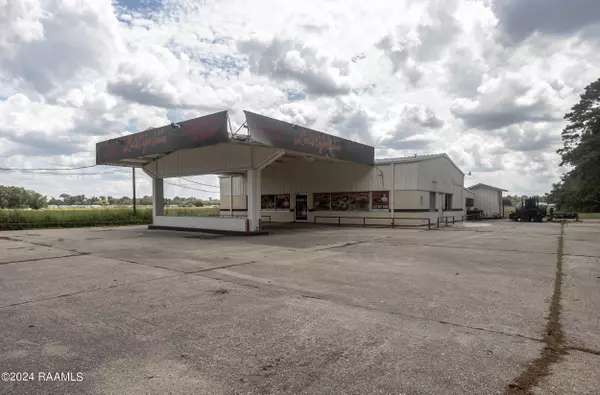 Opelousas, LA 70570,372 Country Ridge