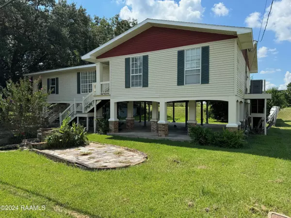 112 S Cedar, Abbeville, LA 70510