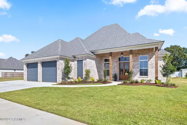 106 Ashgrove, Broussard, LA 70518