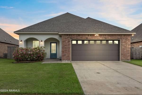 414 Claystone, Youngsville, LA 70592