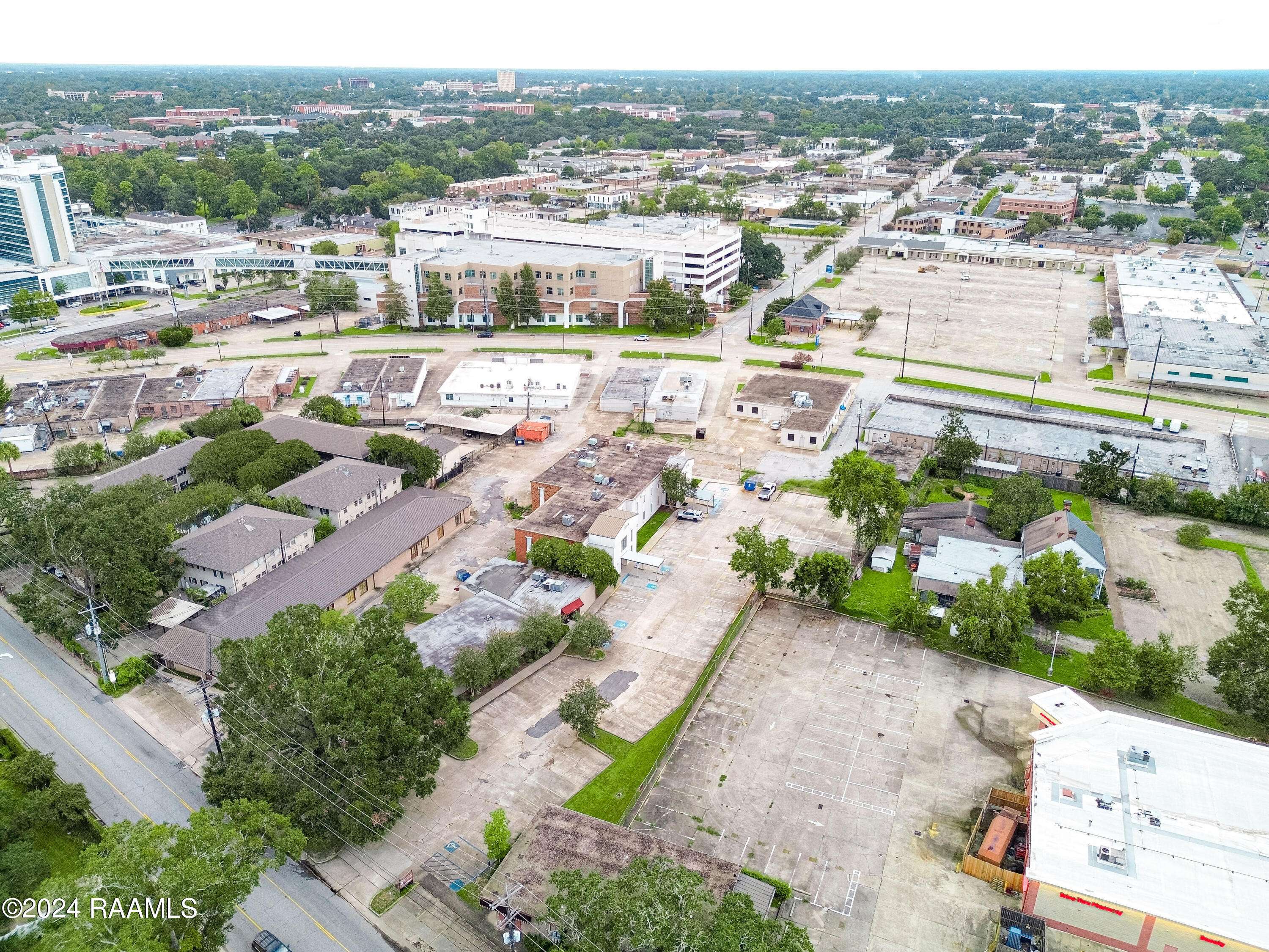 Lafayette, LA 70503,227 Bendel RD