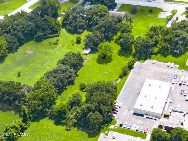Lafayette, LA 70506,120 Ridge RD