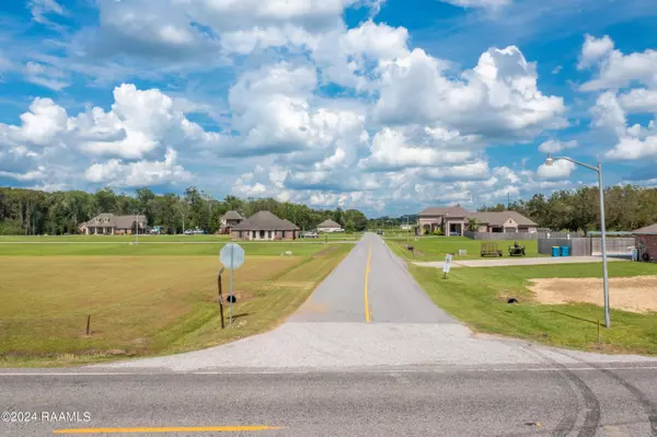 St. Martinville, LA 70582,1050 Cypress Creek LOOP