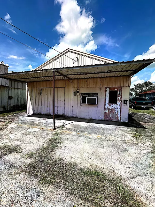 Breaux Bridge, LA 70517,1105 Grand Point