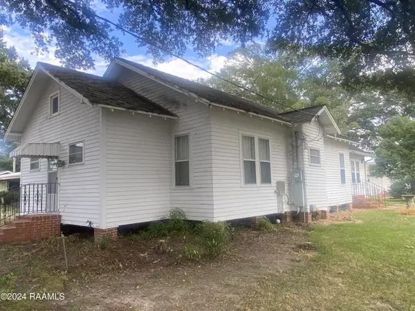 300 N 6th ST, Eunice, LA 70535