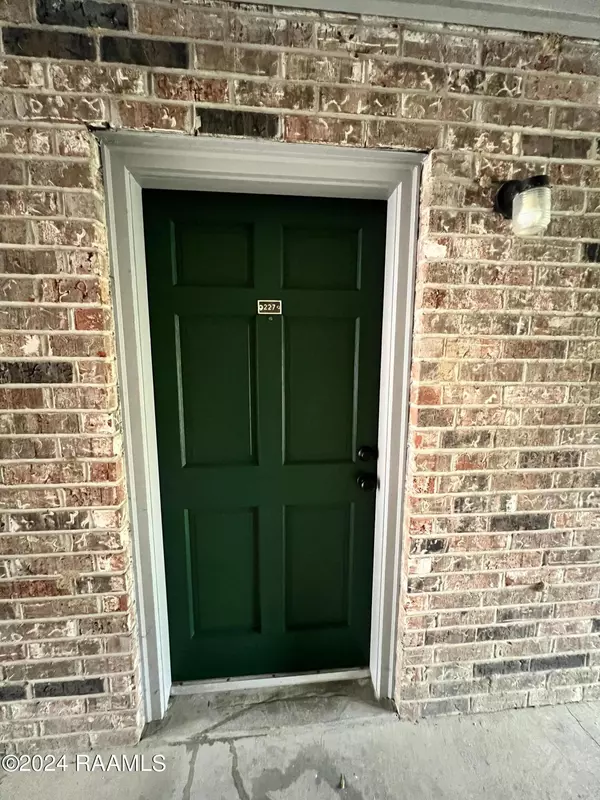 3121 Johnston #227, Lafayette, LA 70503