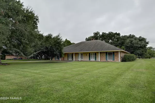 417 Mills, Scott, LA 70583