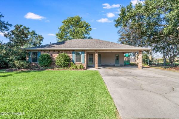 208 Creswell, Scott, LA 70583