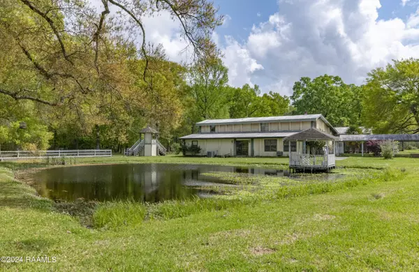 1043 Mcveigh, Arnaudville, LA 70512