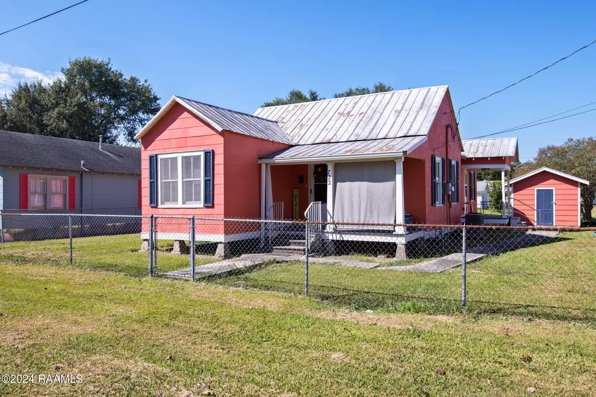 Crowley, LA 70526,722 S Avenue M