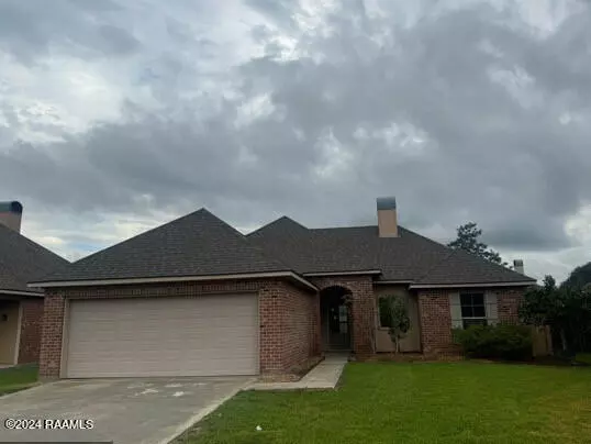 202 Peak, Youngsville, LA 70592