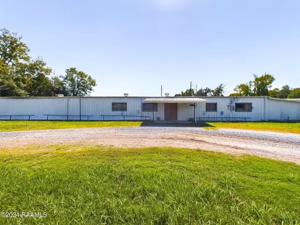 319 W Woodman, Abbeville, LA 70510