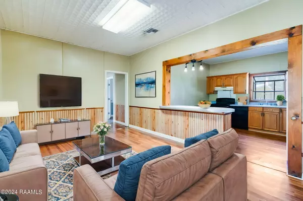 Youngsville, LA 70592,3902 Romero RD