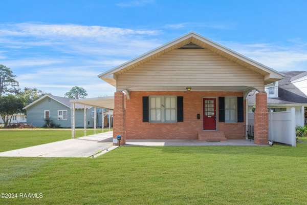 1111 Berard, Breaux Bridge, LA 70517