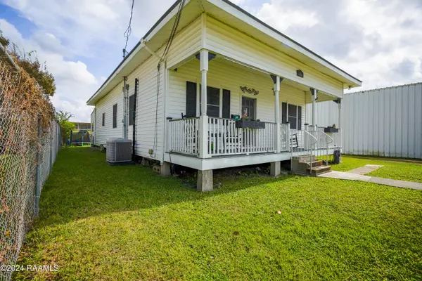 Berwick, LA 70342,2850 1st