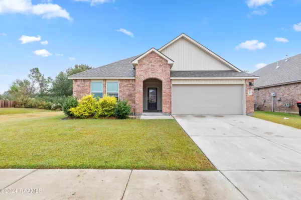 307 Acadian Lakes, Duson, LA 70529