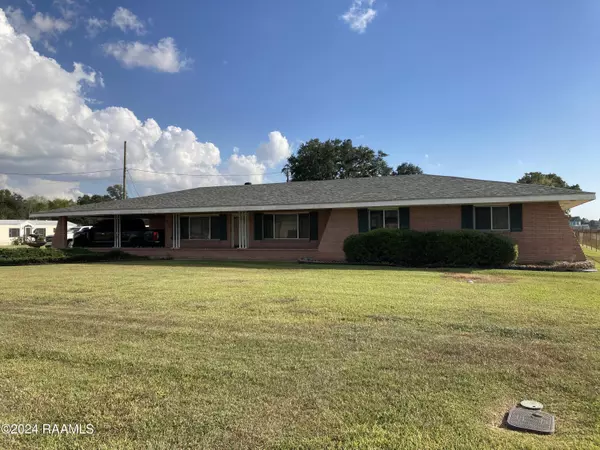 855 Ridge, Duson, LA 70529