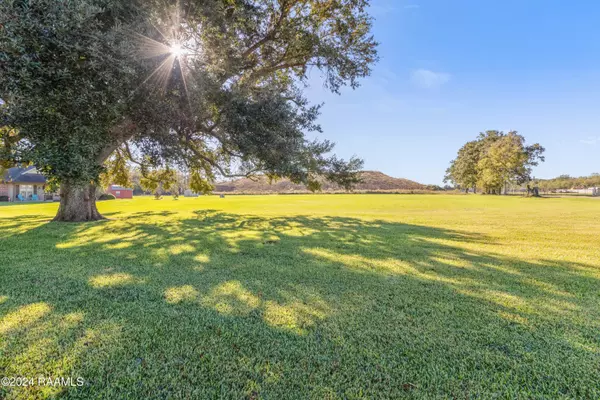 Duson, LA 70529,855 Ridge RD