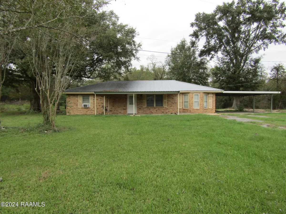 Arnaudville, LA 70512,1101 Portage