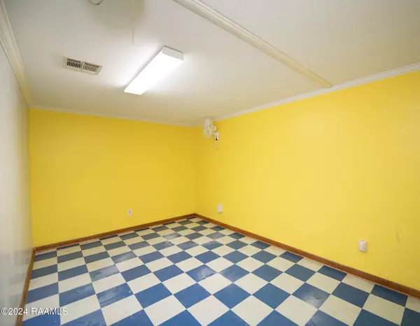 Eunice, LA 70535,510 W Maple AVE