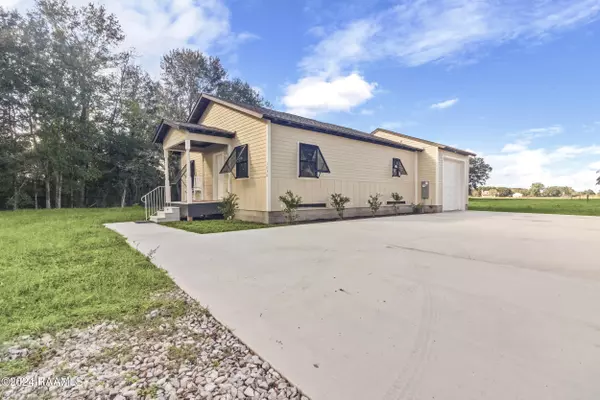 1036 Duhon RD, Duson, LA 70529