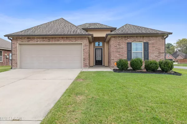 100 Green Mountain Ridge, Youngsville, LA 70592