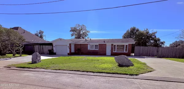 411 Churchill, Lafayette, LA 70506