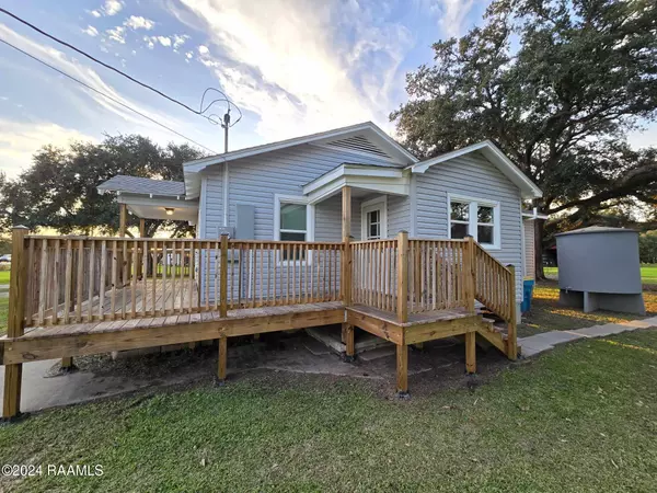 Breaux Bridge, LA 70517,3374 Grand Point