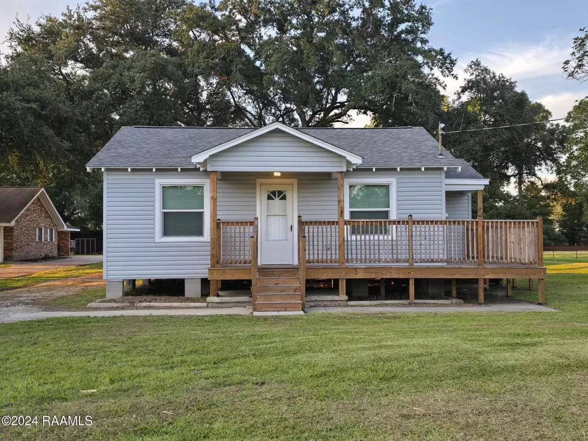 Breaux Bridge, LA 70517,3374 Grand Point