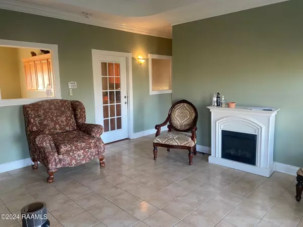 Carencro, LA 70520,4455 NW Evangeline Throughway WAY