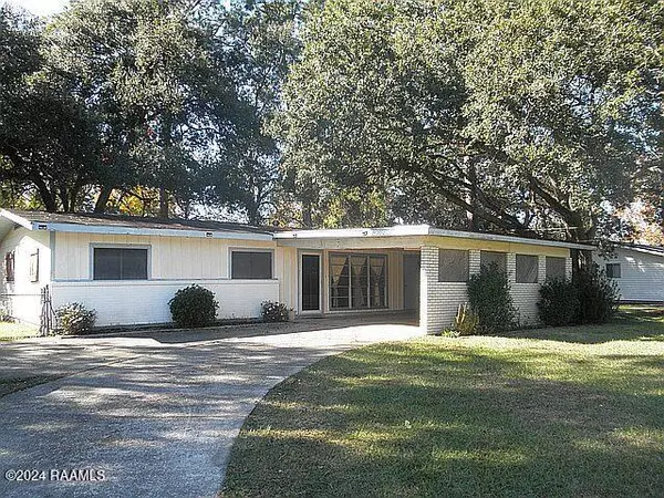 110 Antigua, Lafayette, LA 70503