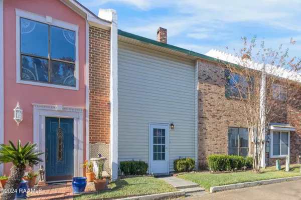 305 Halcott #105, Lafayette, LA 70503