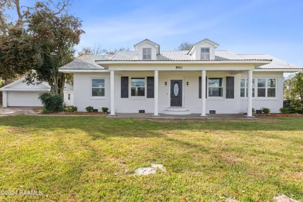 Breaux Bridge, LA 70517,950 S Poydras