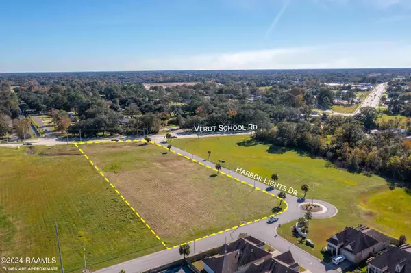 Lafayette, LA 70508,800 Blk Verot School