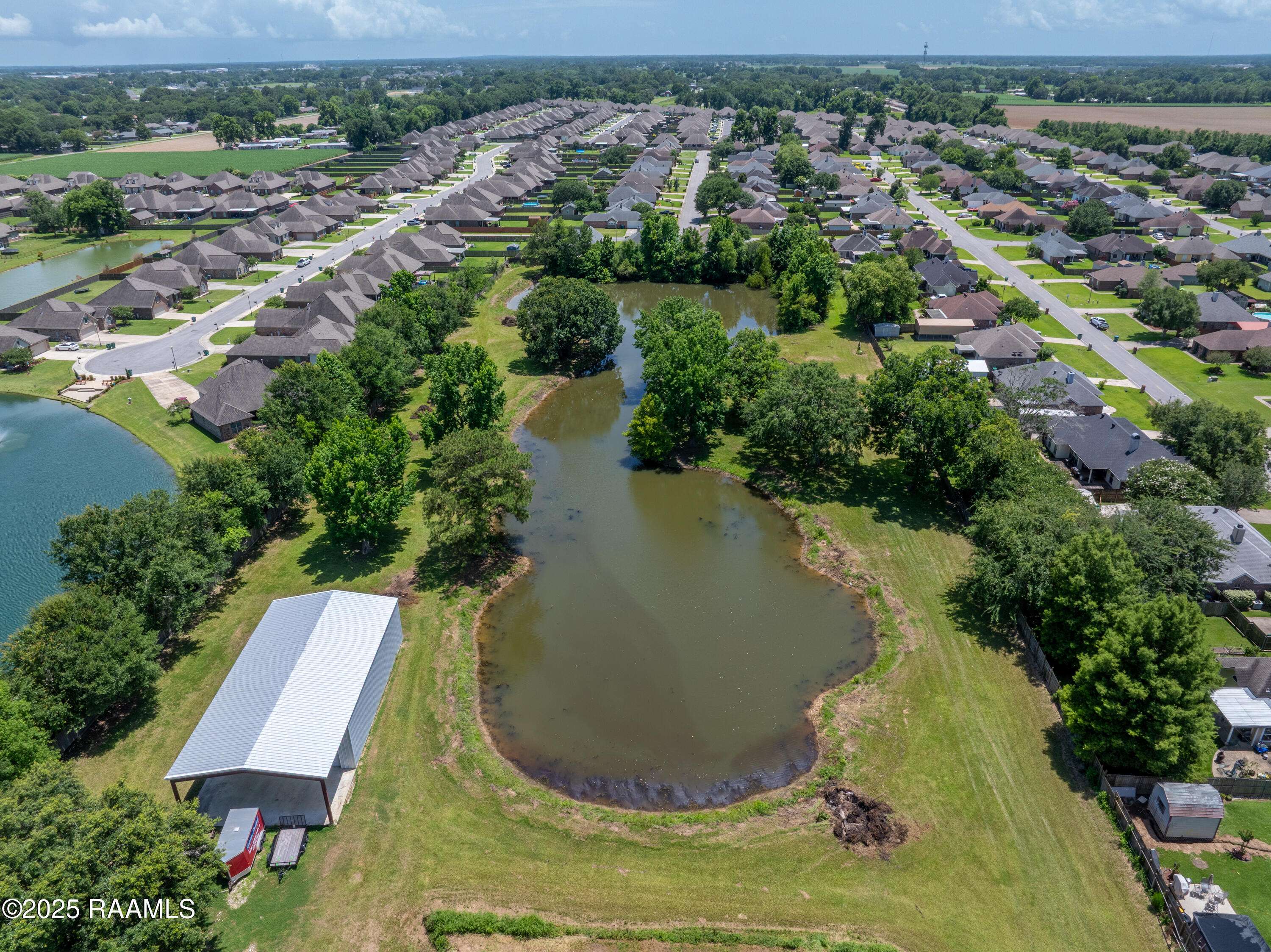 Broussard, LA 70518,100 Hidden Cypress CV