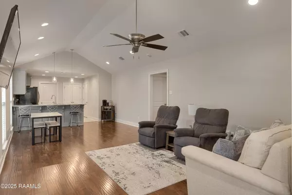Abbeville, LA 70510,310 Harvest LN