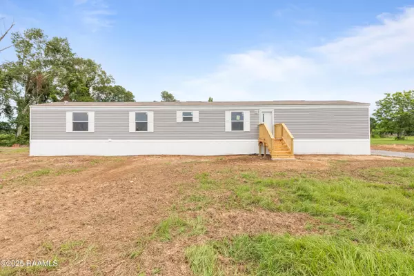 319 Kennerson RD, Opelousas, LA 70570