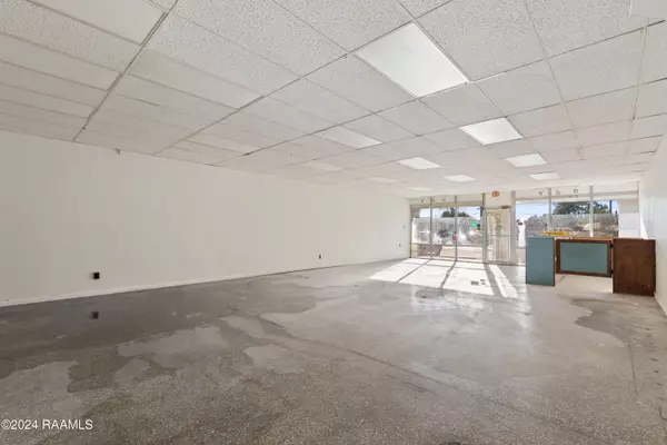 Lafayette, LA 70503,3212 Johnston ST
