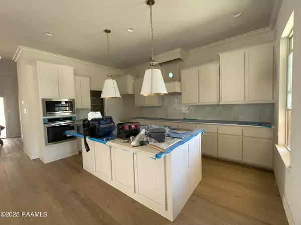 Youngsville, LA 70592,106 Benson Grove DR