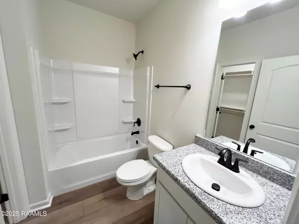Lafayette, LA 70507,112 Yorktown CT