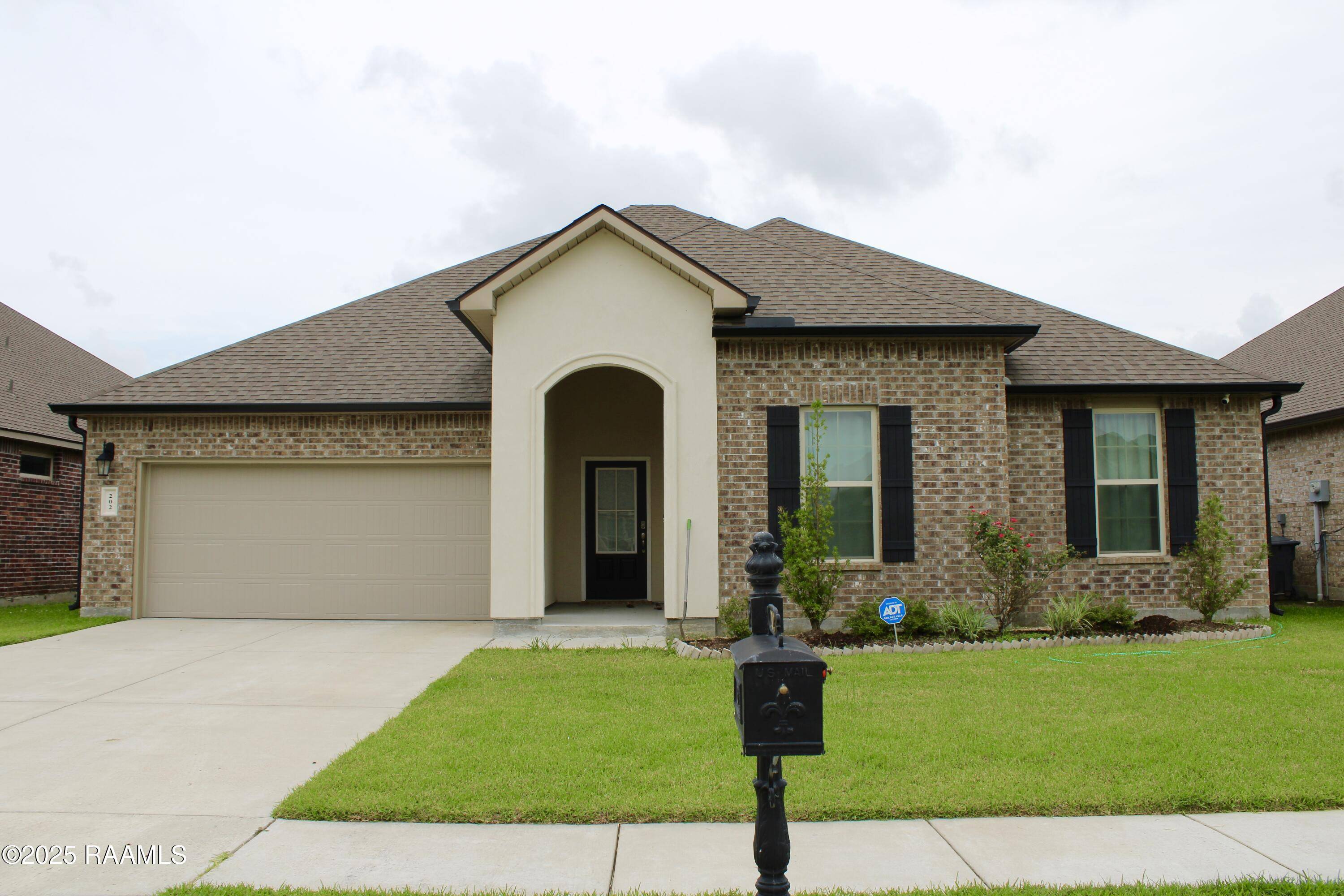 Youngsville, LA 70592,202 Rue Cordorcet